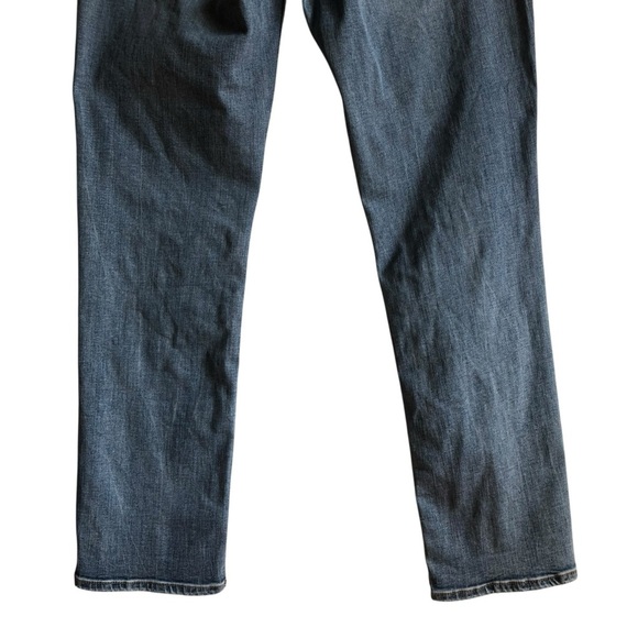 Silver Jeans Beau Girlfriend Fit Jeans Size 30 Light Wash Distressed - Picture 10 of 14